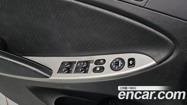 Hyundai Accent 2016 — photo 19