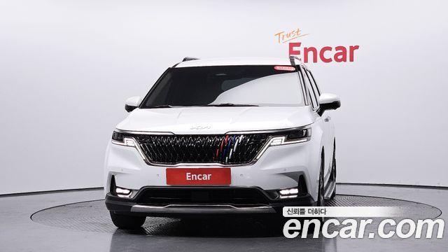 Kia Canival 2022 — photo 3