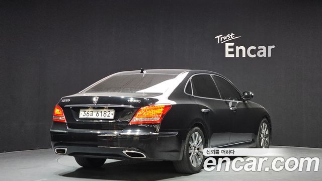 Hyundai Equus 2012 — photo 2