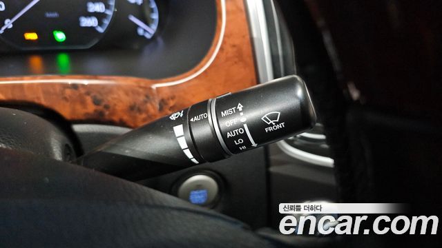 Hyundai Equus 2012 — photo 14