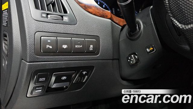 Hyundai Equus 2012 — photo 15