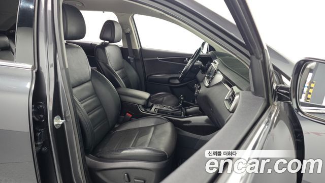 Kia Sorento 2015 — photo 11