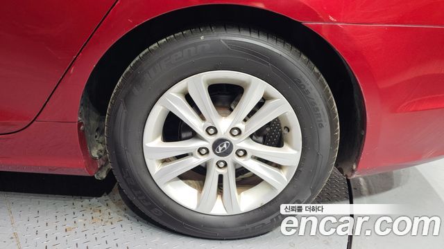 Hyundai Sonata 2010 — photo 5