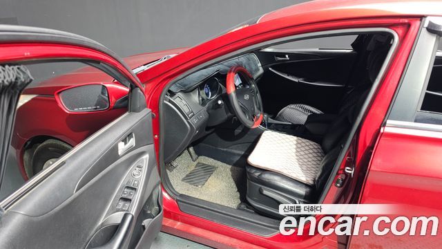 Hyundai Sonata 2010 — photo 10