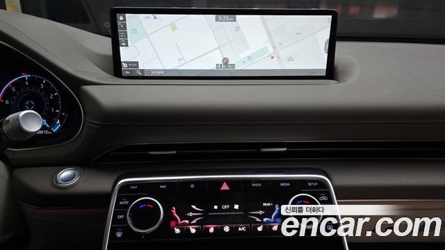 Genesis GV80 2021 — photo 14