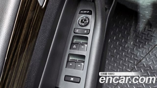 Hyundai Sonata 2016 — photo 18