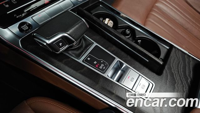 Audi A6 2021 — photo 9