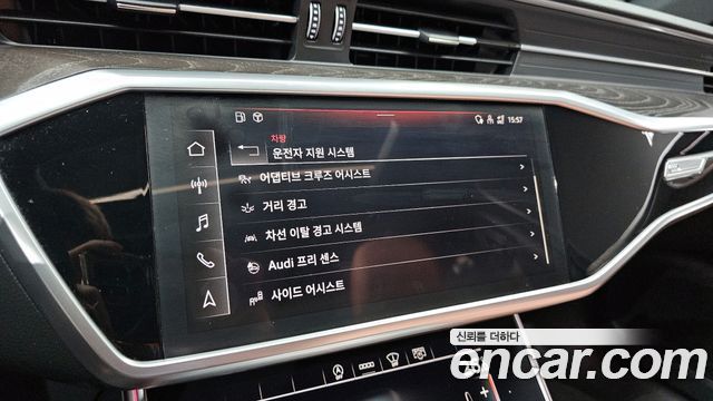 Audi A6 2021 — photo 16