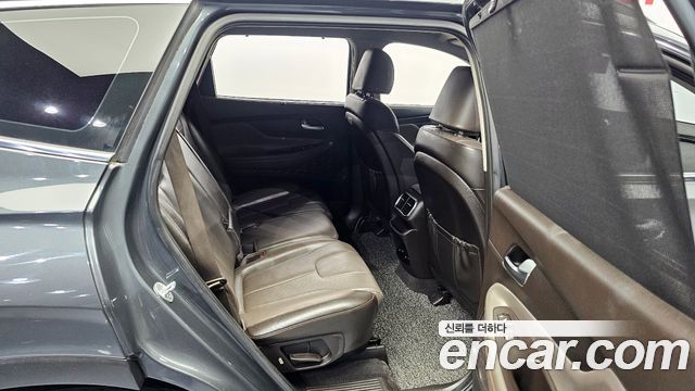 Hyundai Santafe 2019 — photo 12