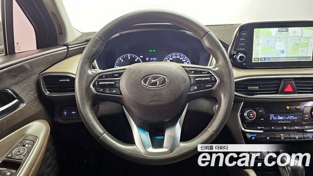 Hyundai Santafe 2019 — photo 13