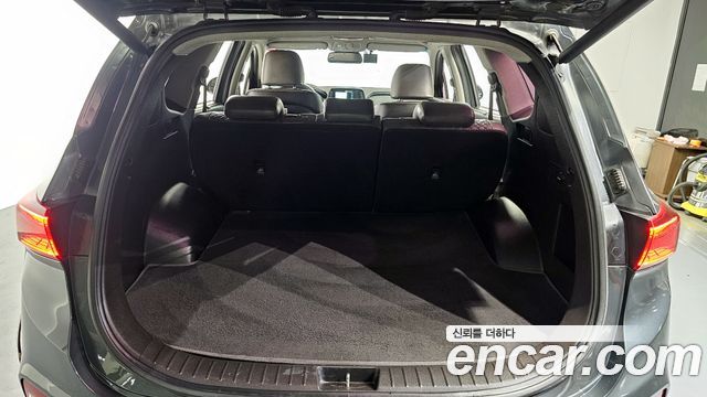 Hyundai Santafe 2019 — photo 20