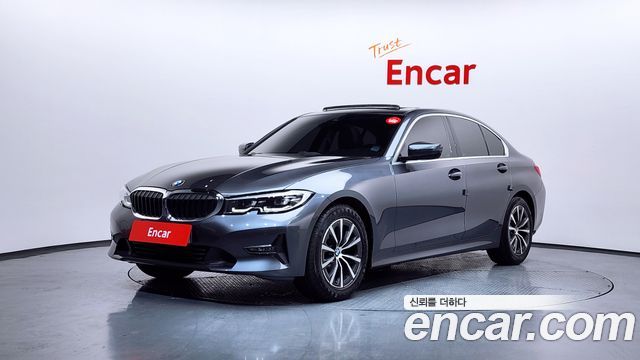 BMW 3-Series 2022 — photo 1