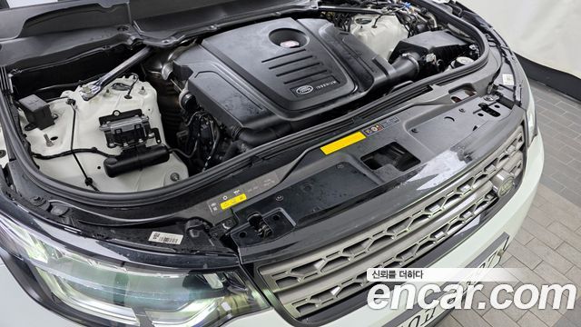 Land Rover Discovery 2019 — photo 6