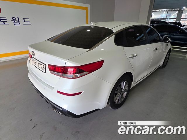 Kia K5 2019 — photo 18