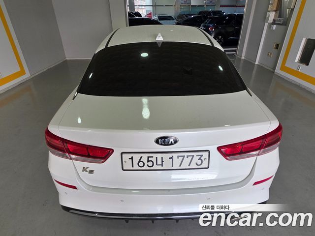 Kia K5 2019 — photo 19