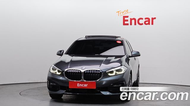 BMW 1-Series 2020 — photo 3