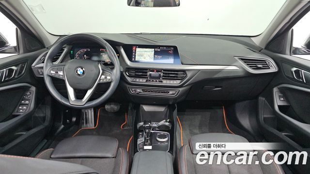 BMW 1-Series 2020 — photo 7