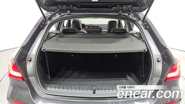 BMW 1-Series 2020 — photo 20