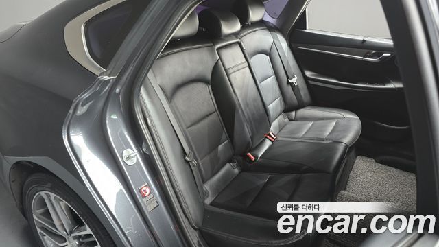 Hyundai Grandeur 2018 — photo 12