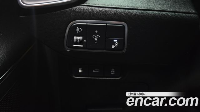 Hyundai Grandeur 2018 — photo 17