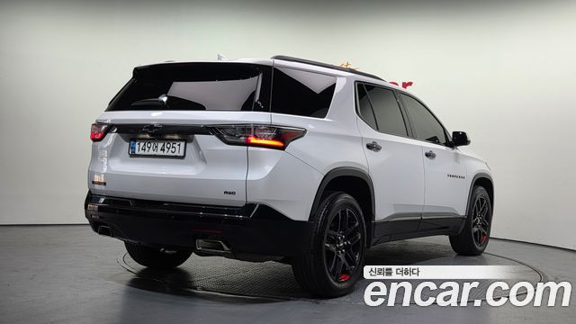 Chevrolet Korea Traverse 2021 — photo 2