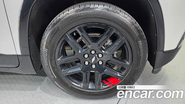 Chevrolet Korea Traverse 2021 — photo 5