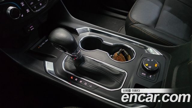 Chevrolet Korea Traverse 2021 — photo 9