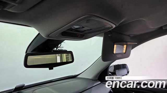 Chevrolet Korea Traverse 2021 — photo 15