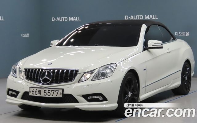 Mercedes-Benz E-Class 2012 — photo 3