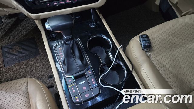 Kia Canival 2019 — photo 9