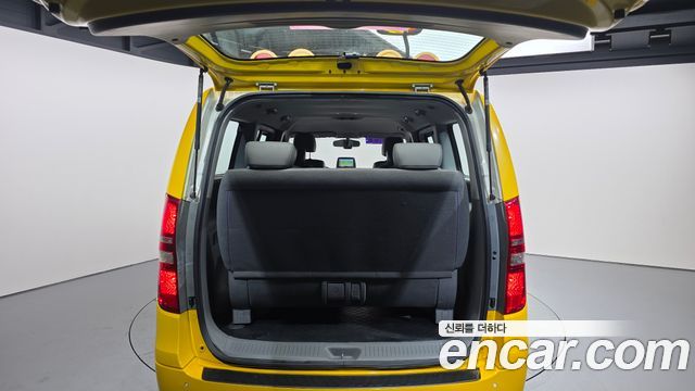 Hyundai Starex 2015 — photo 20