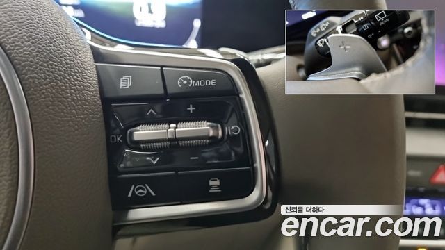 Kia Canival 2023 — photo 17