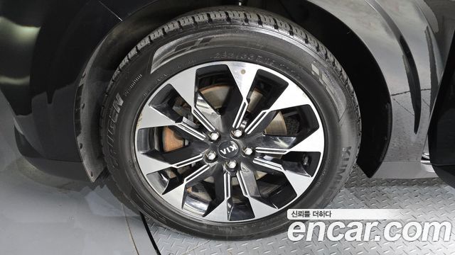 Kia Canival 2021 — photo 5