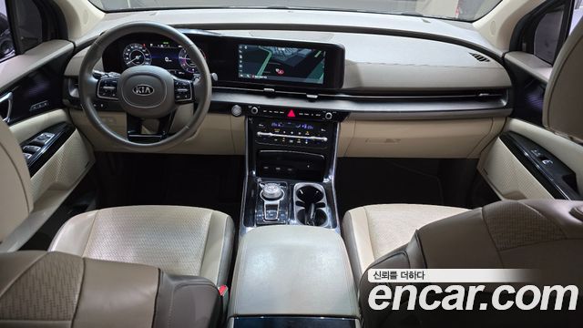 Kia Canival 2021 — photo 7
