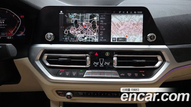 BMW 3-Series 2020 — photo 14