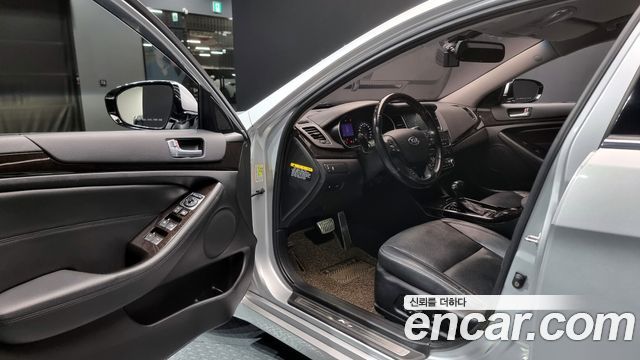 Kia K7 2013 — photo 11