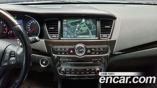 Kia K7 2013 — photo 15