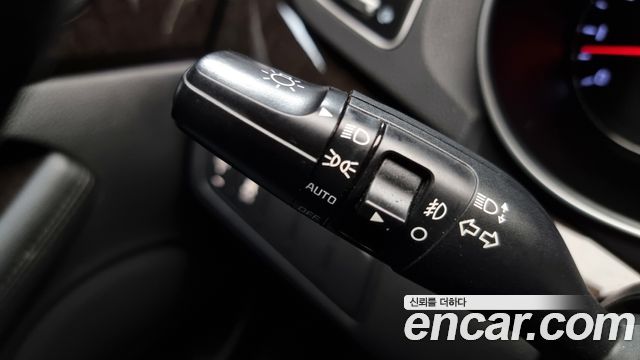 Kia K7 2013 — photo 19