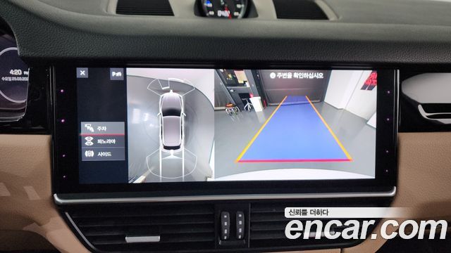Porsche Cayenne 2019 — photo 16
