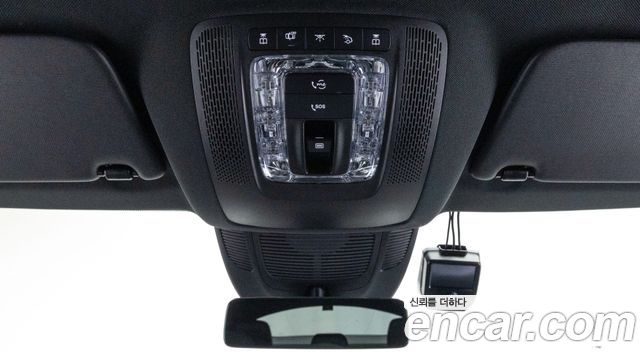 Mercedes-Benz GLE-Class 2022 — photo 17