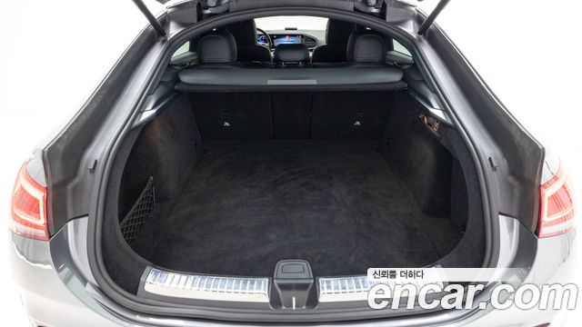Mercedes-Benz GLE-Class 2022 — photo 20