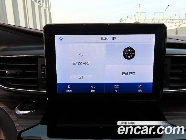 Ford Explorer 2022 — photo 13