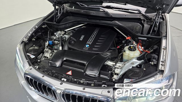 BMW X5 2016 — photo 6
