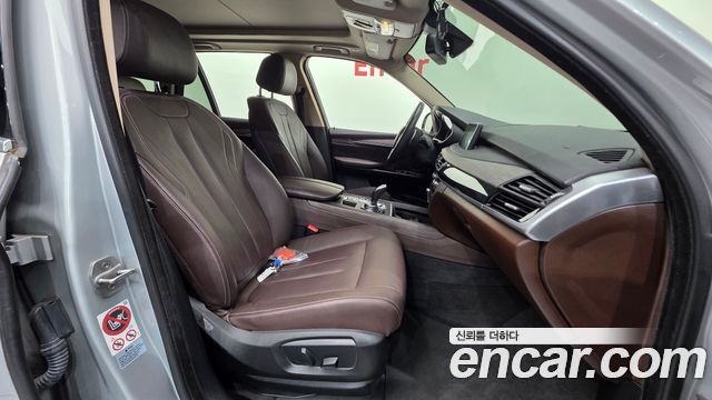 BMW X5 2016 — photo 10