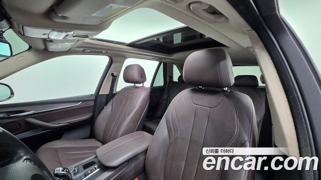 BMW X5 2016 — photo 12