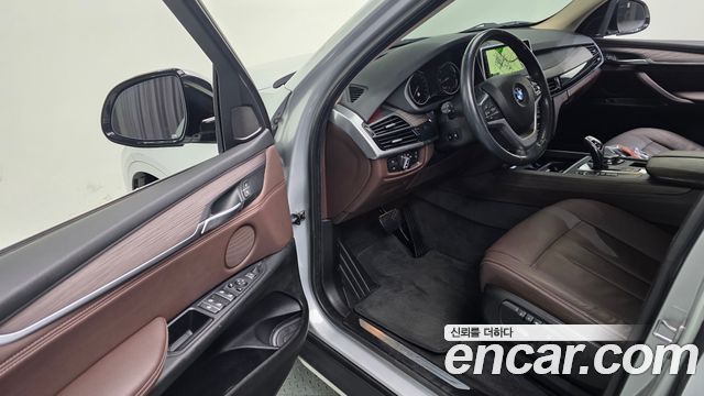 BMW X5 2016 — photo 13