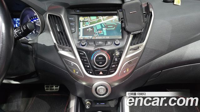 Hyundai Veloster 2012 — photo 14