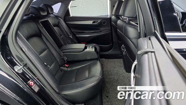 Hyundai Grandeur 2018 — photo 12