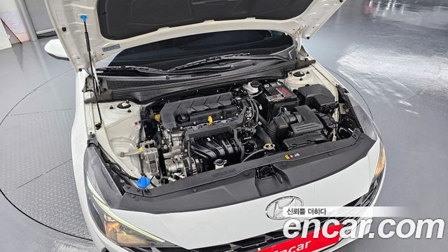 Hyundai AVANTE 2021 — photo 6