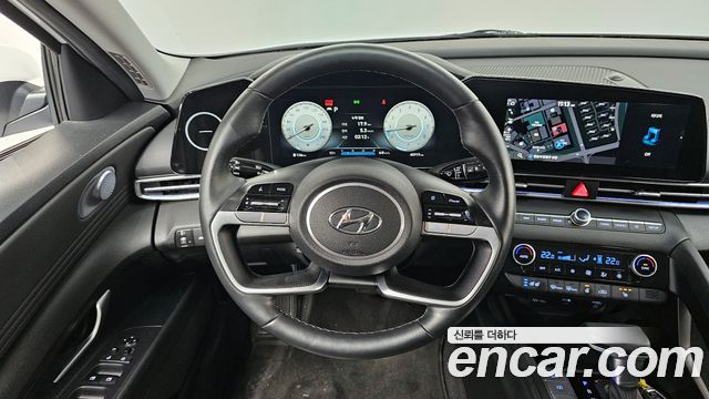 Hyundai AVANTE 2021 — photo 13